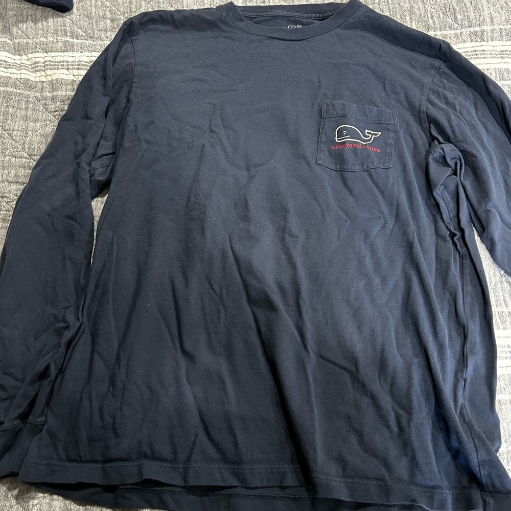 Vineyard Vines Men's Navy Blue Long Sleeve Shirt